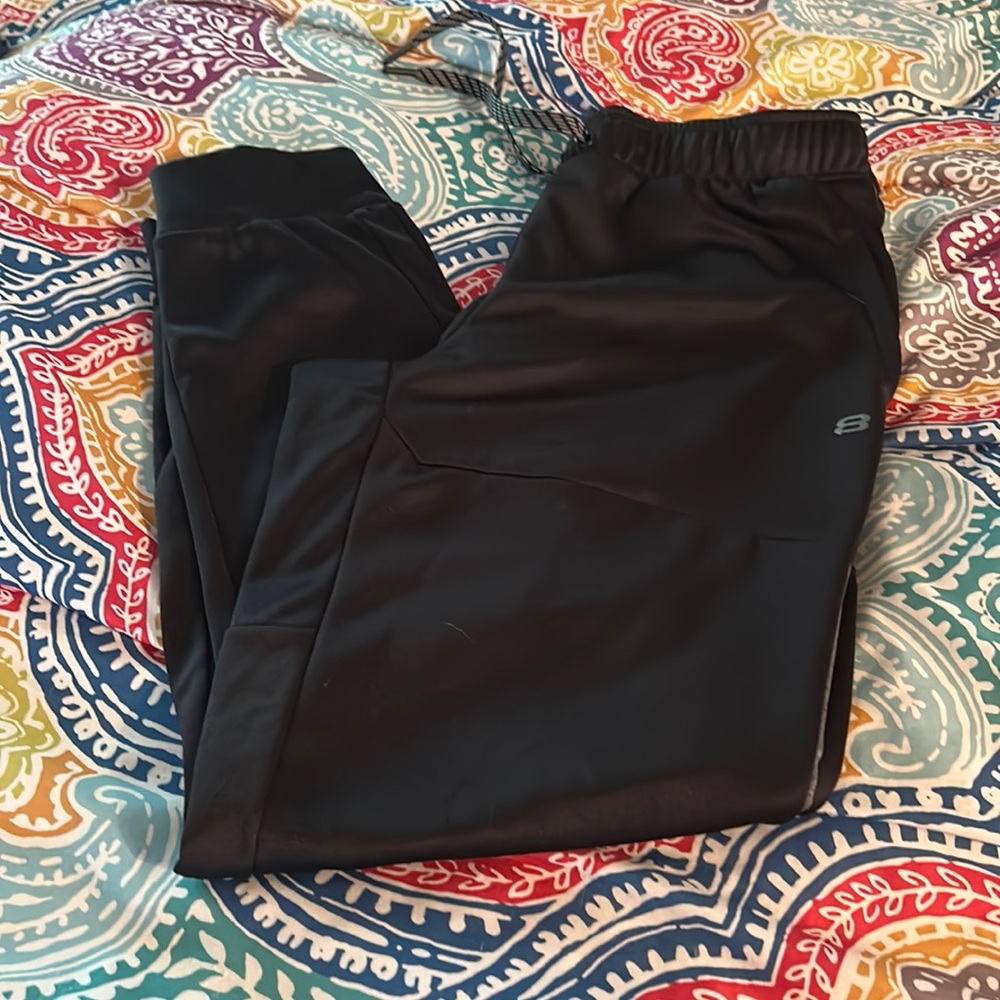 Men’s Athletic pants Sz.med in EUC
